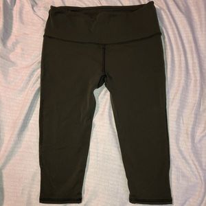 Cropped lululemon leggings